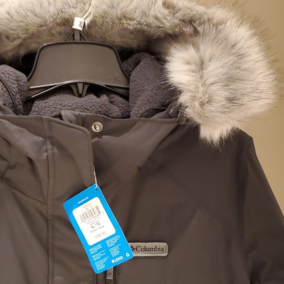 SOLD! Columbia Suttle Hooded Insulated Jacket - Picture 7 of 10